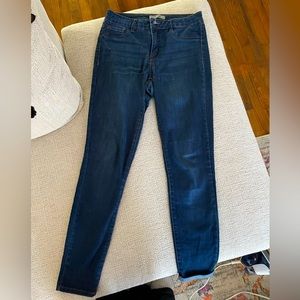Womens Skinny Jeans